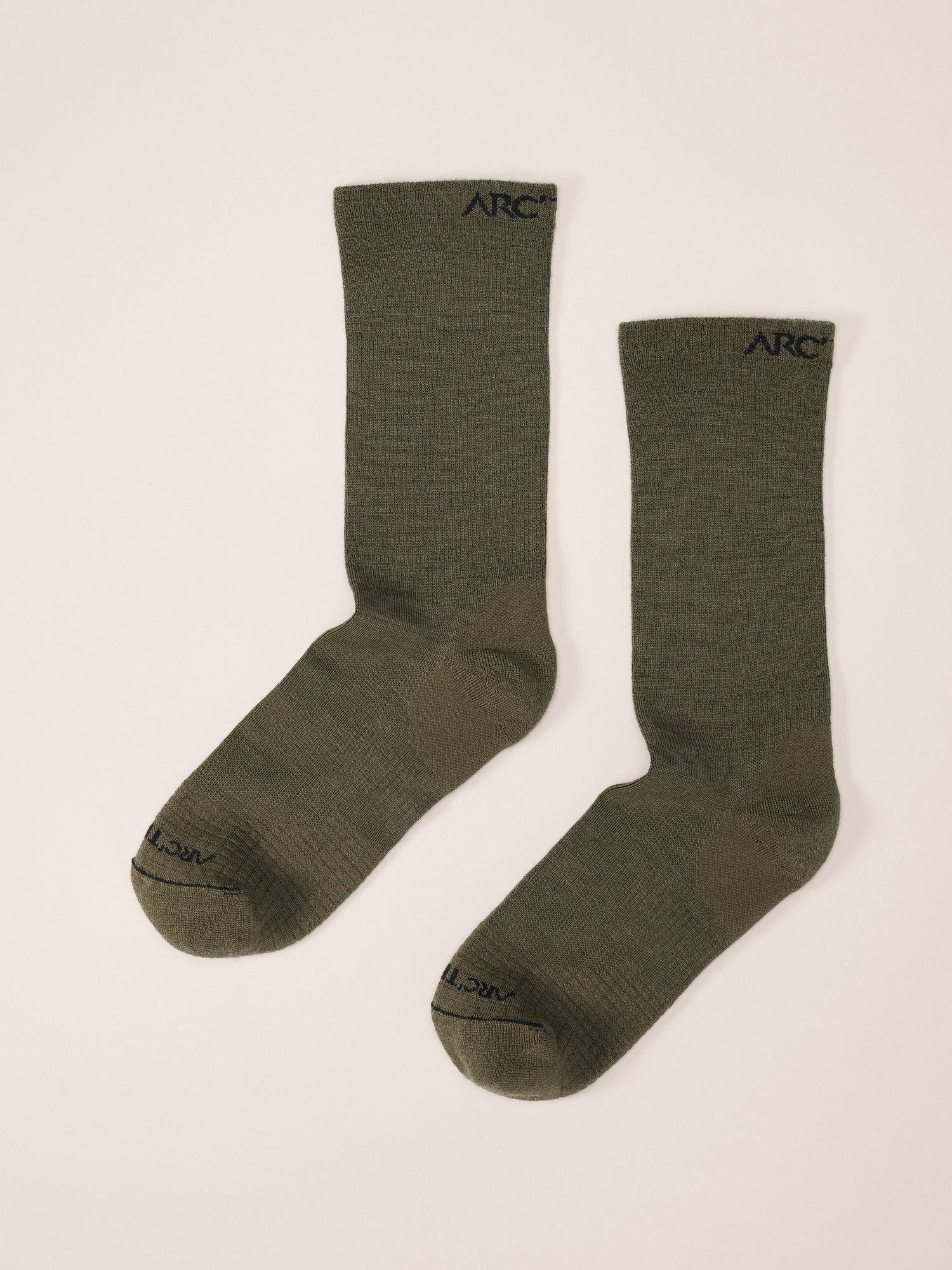 S26-X000010464-Merino-Wool-Mid-Sock-Tatsu-Hover